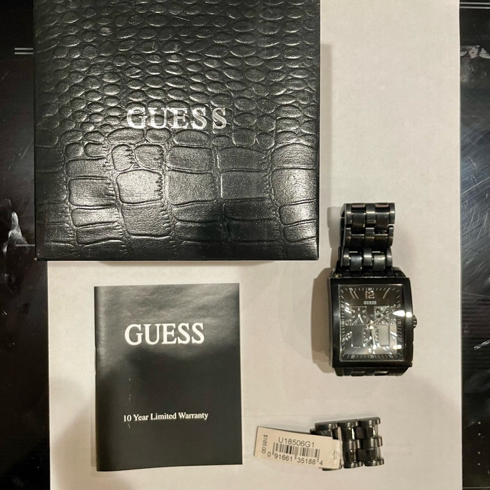 Guess Watch